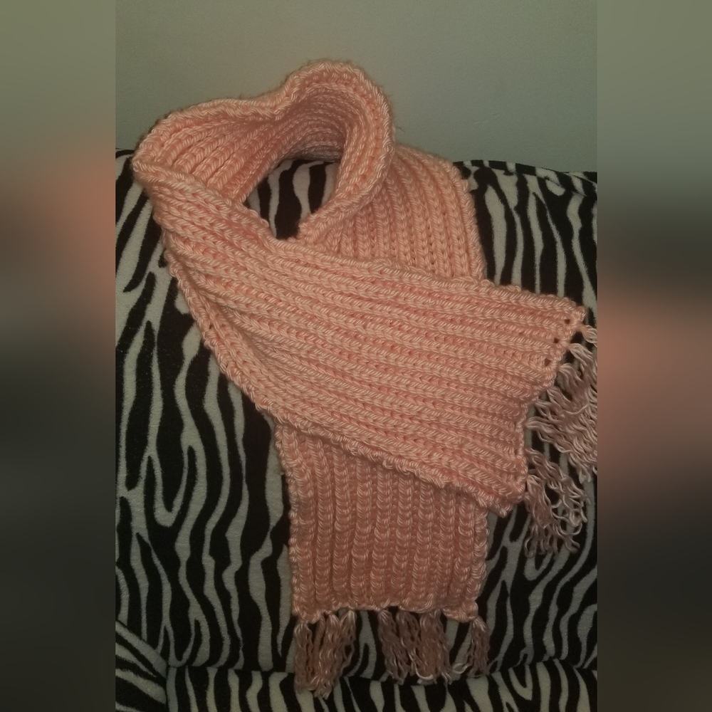 handmade scarf my own hands, made with love.  size 145 cm × 10 cm.  I hope you w